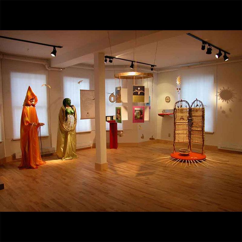 Exposition des ateliers de création des artisans abénakis d'Odanak 2006