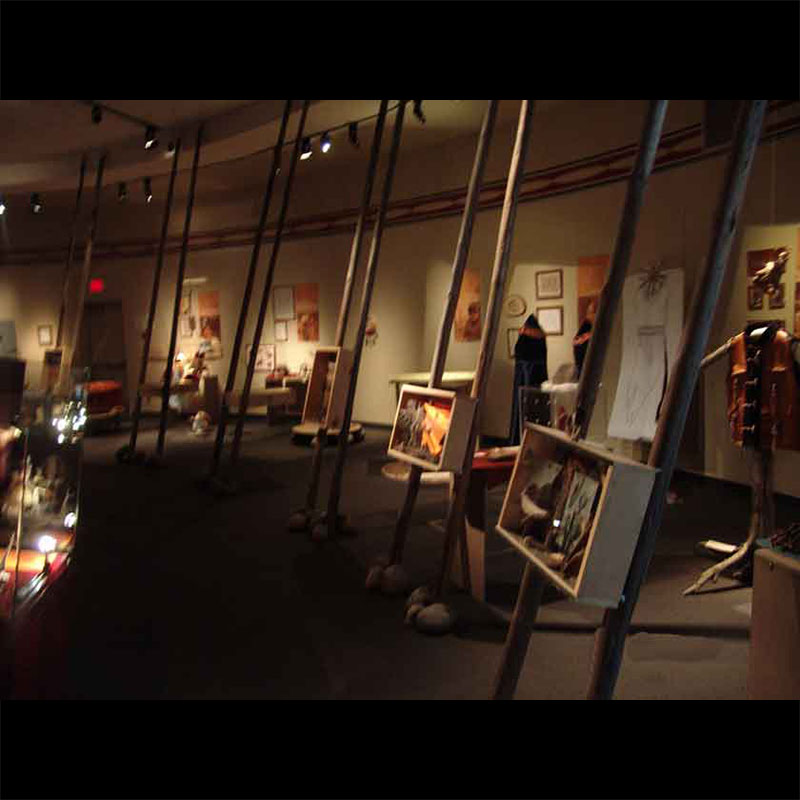 Expostion des Atleirs de création des artisans Ilnus de Uashat mak Malio Tenam 2005